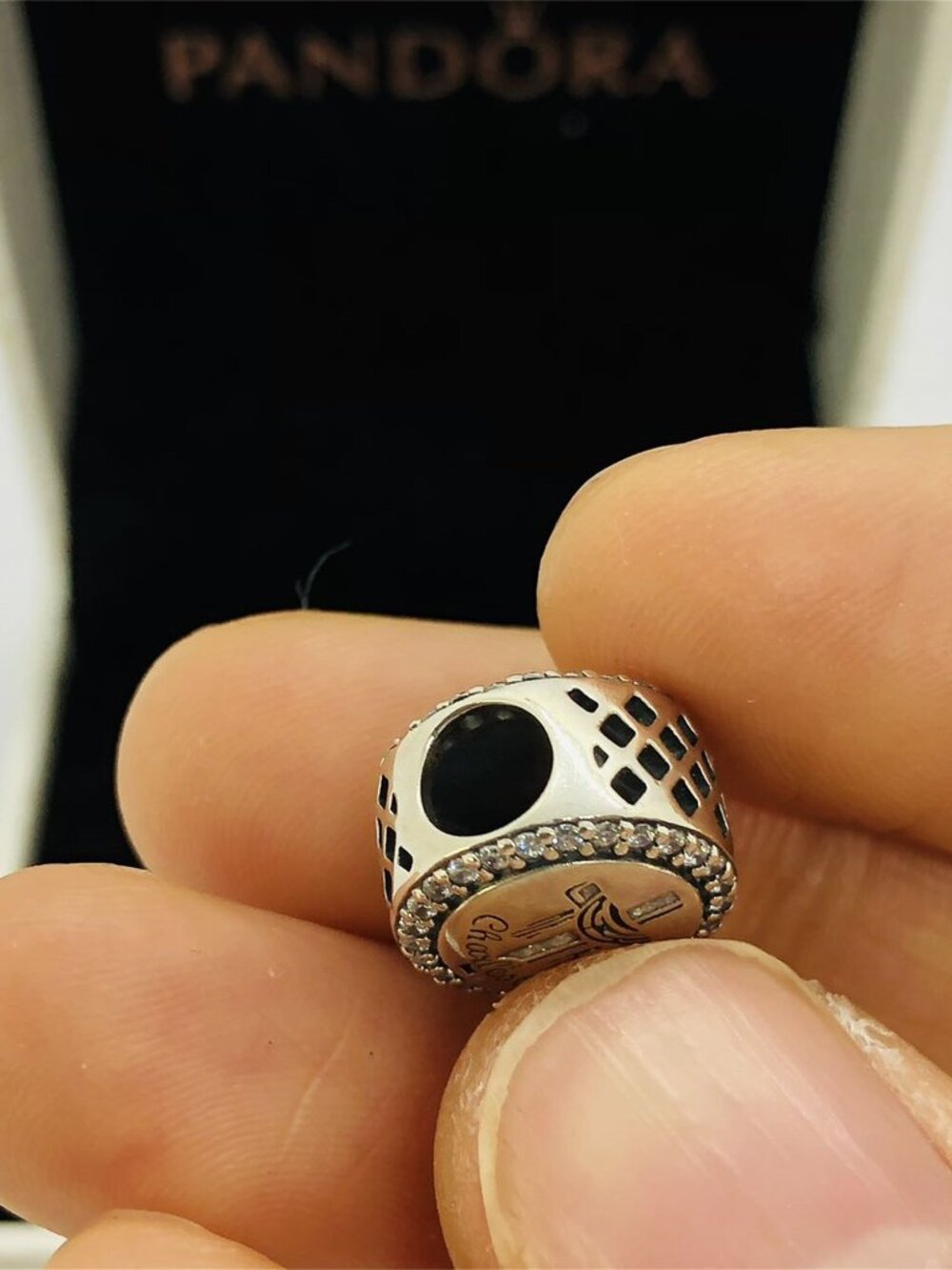✨🔥Pandora charleston he is risen charm - Picture 3 of 5
